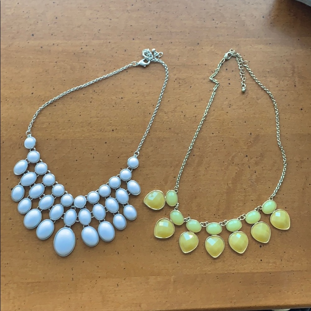 Bold gem statement necklaces white/green gems
